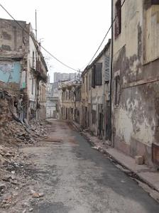 RUE AUX ALENTOURS DE LA RUE MONTEBELLO (2)